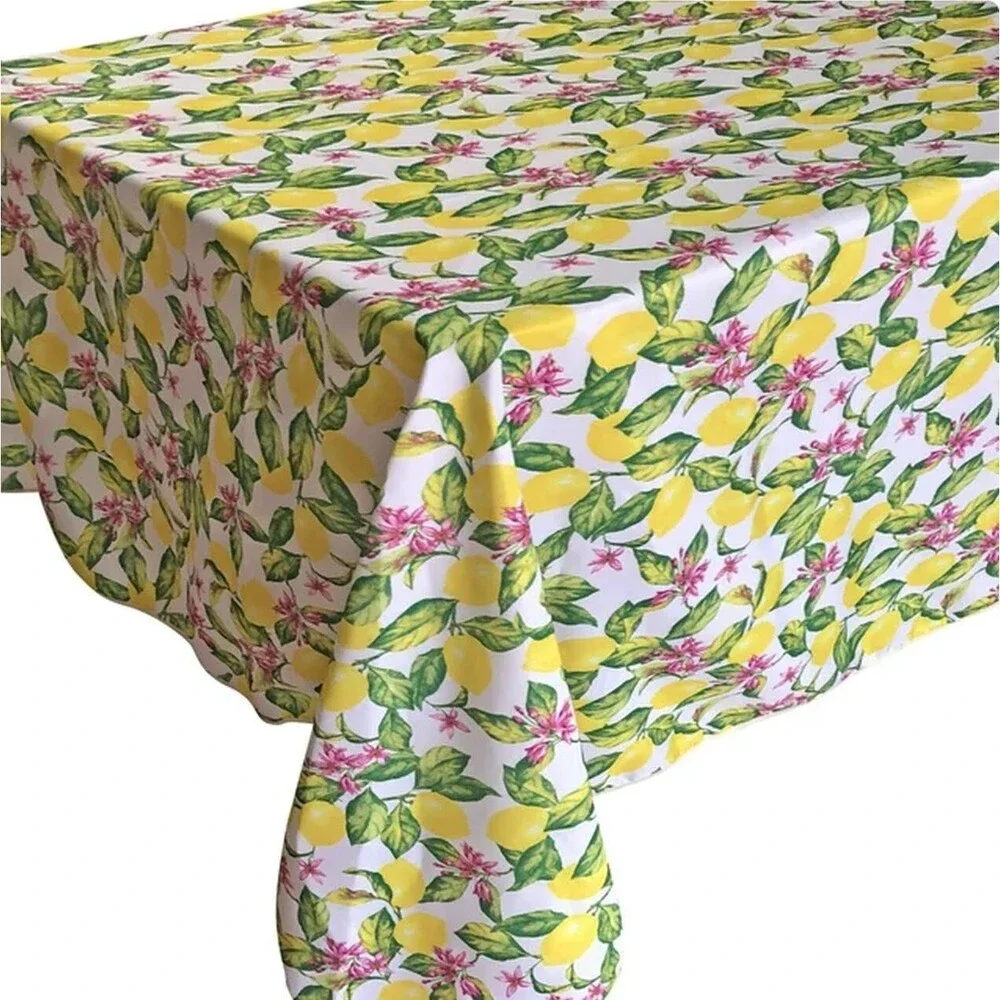 1 Printed Fabric Tablecloth, 52